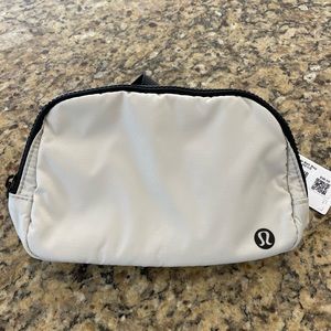 White/Black Lululemon Everywhere Belt Bag (not the extended strap) NWT